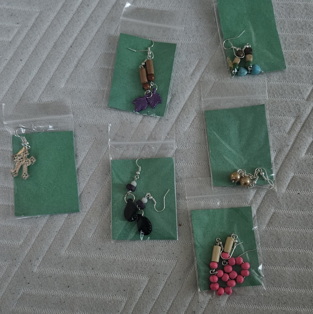 Elegant Multicolor Beaded Earrings Set